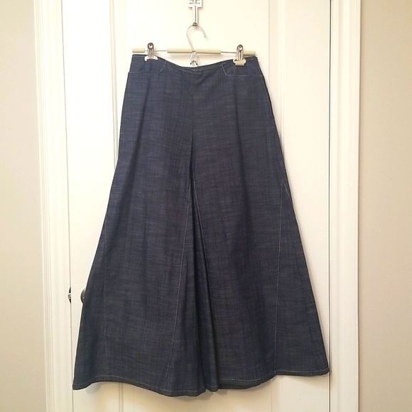 La Mode Est A Vous Denim/Jeans Gaucho/Culottes Wide leg Size US 30 or EU 40 - Picture 2 of 10
